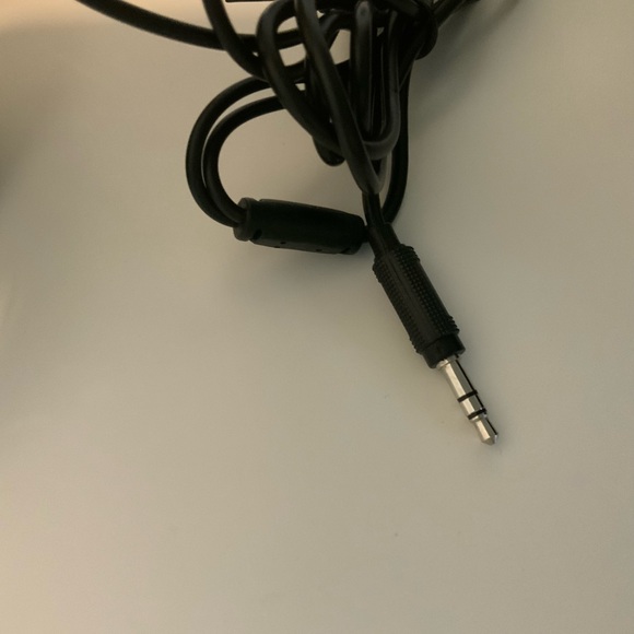 Black Miniso Headphones - Picture 8 of 8